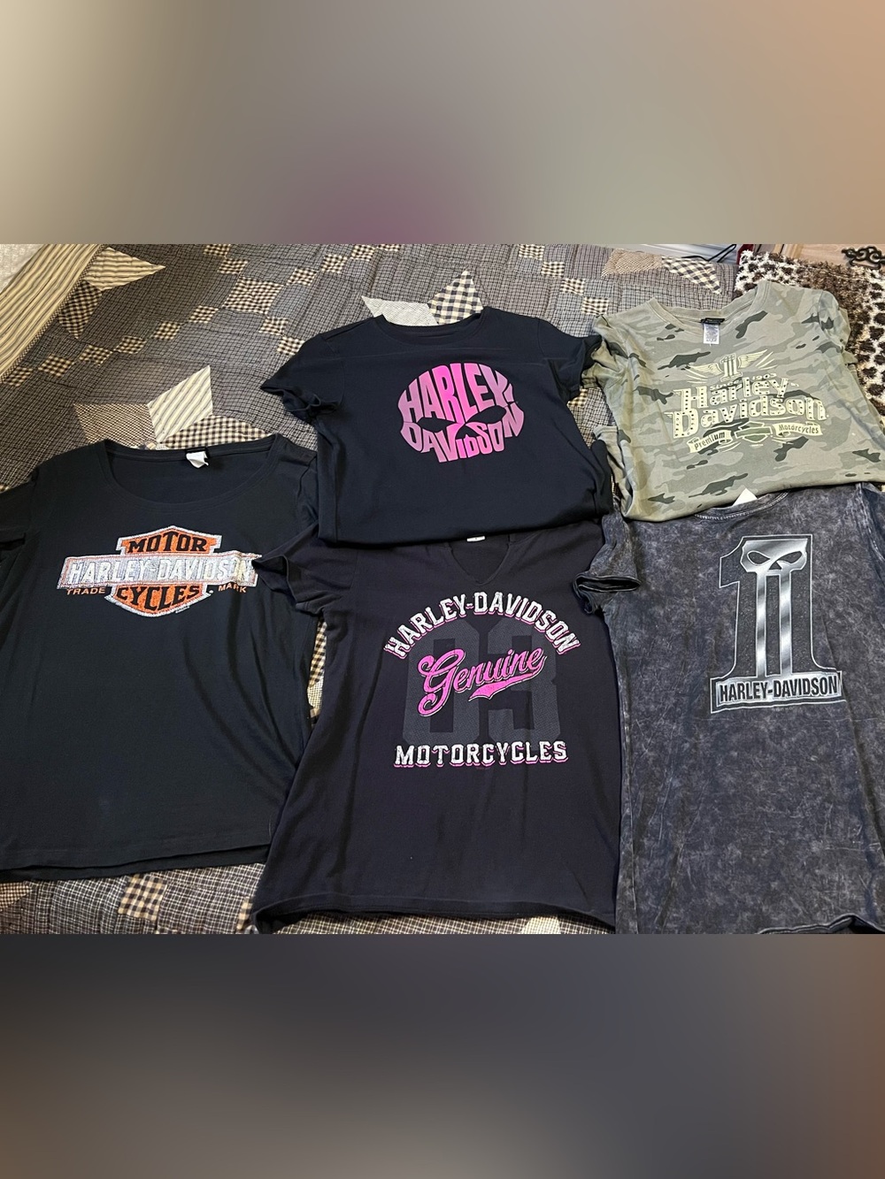 Harley-Davidson Ladies Black Graphic Tee Lot